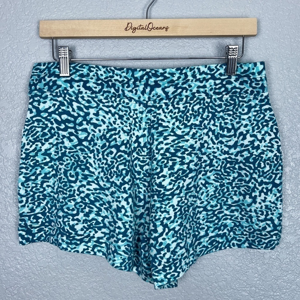 Athleta NWT Balance Clouded Leopard 4” Shortie Shorts Teal Blue M Stretchy Short - Picture 4 of 9